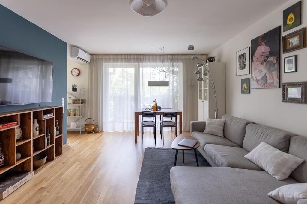 Dream Apartment - Central And Quiet With Ac And Free Parking Garage Wien Ngoại thất bức ảnh